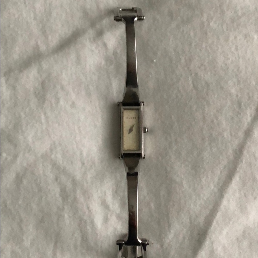 Ladies Gucci watch